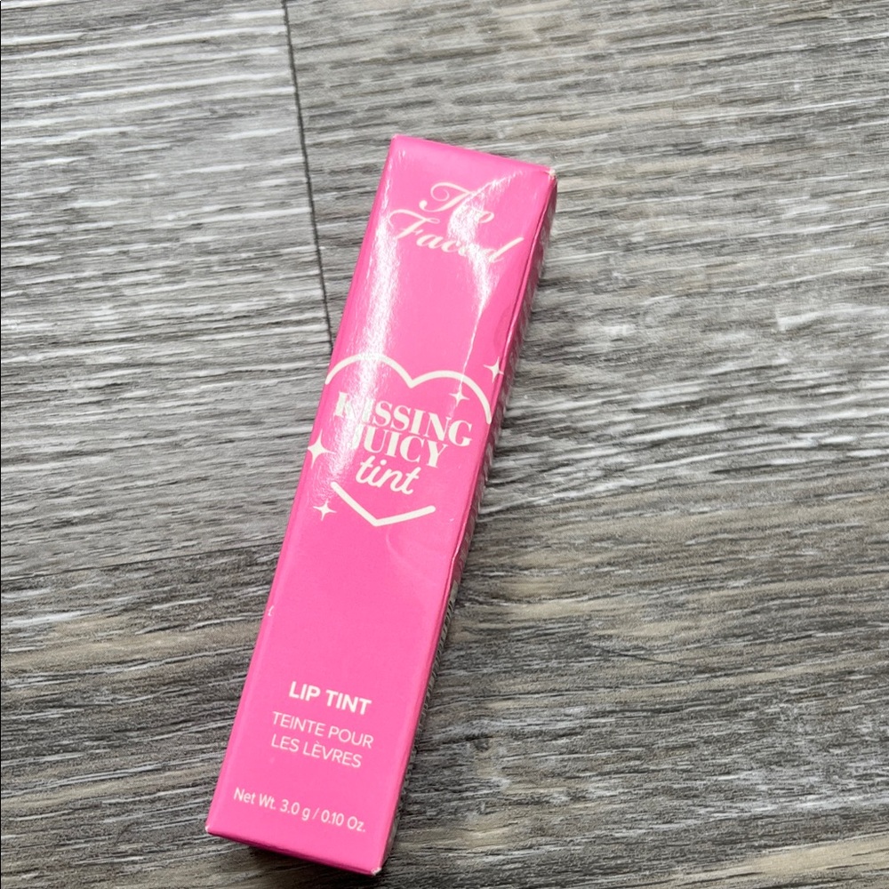 Too Faced Kissing Juicy Tint Lip Tint - Grape Soda